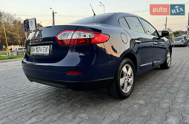 Седан Renault Fluence 2011 в 
