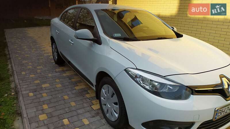 Седан Renault Fluence 2016 в Килии