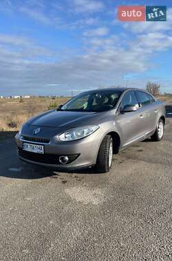 Седан Renault Fluence 2010 в Дубровице