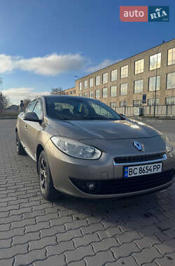 Седан Renault Fluence 2010 в Львове