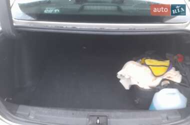 Седан Renault Fluence 2010 в 