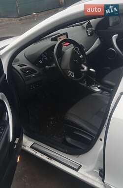 Седан Renault Fluence 2012 в Ромнах