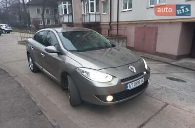 Седан Renault Fluence 2011 в Ивано-Франковске