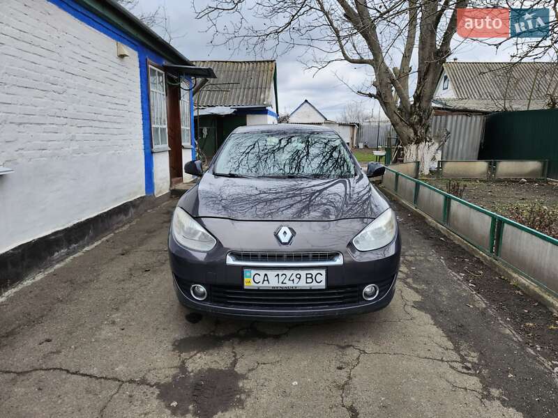 Седан Renault Fluence 2012 в Дубно
