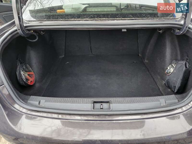 Седан Renault Fluence 2012 в Дубно