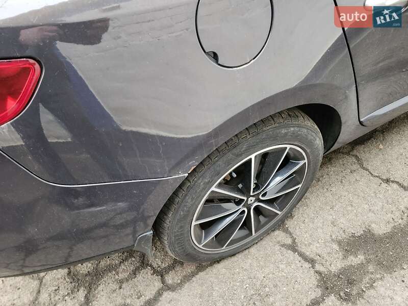 Седан Renault Fluence 2012 в Умани