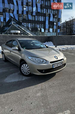 Renault Fluence 2010 Renault Fluence 2010