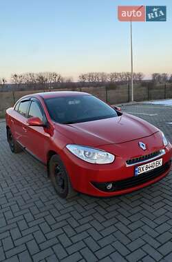Седан Renault Fluence 2010 в 