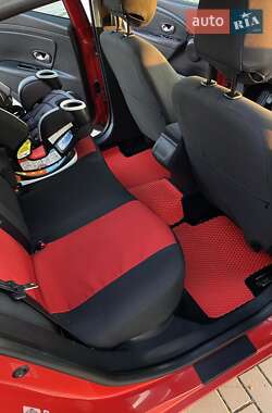 Седан Renault Fluence 2010 в 