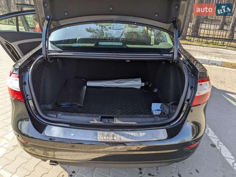 Седан Renault Fluence 2012 в Гостомеле