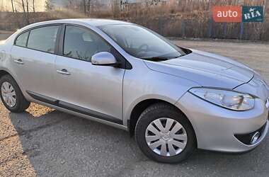Седан Renault Fluence 2012 в 