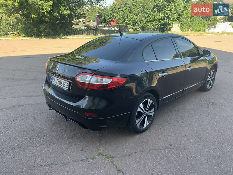 Седан Renault Fluence 2011 в Чернигове