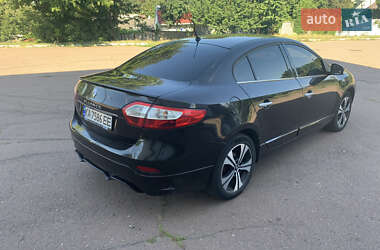 Седан Renault Fluence 2011 в 