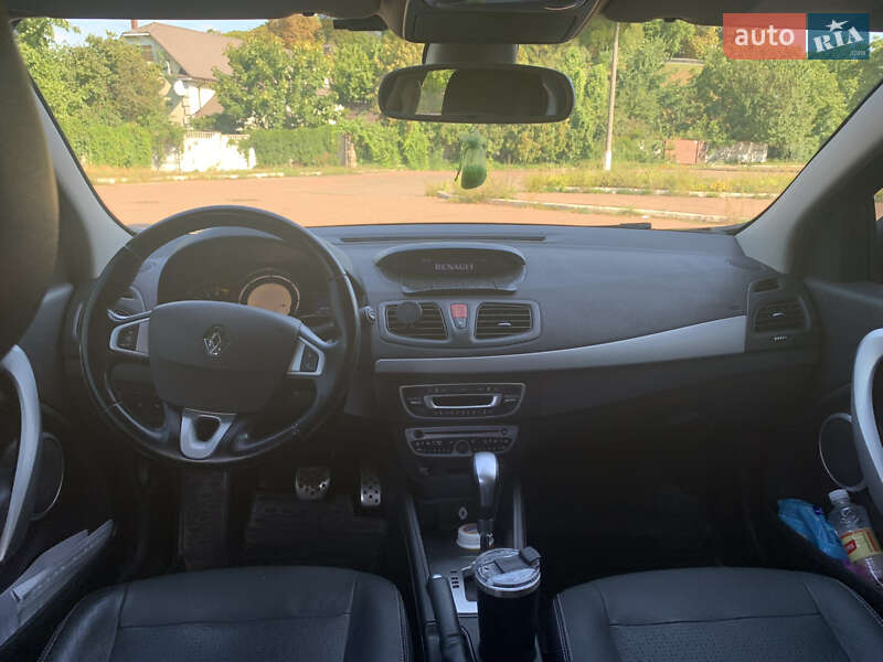 Седан Renault Fluence 2011 в Чернигове