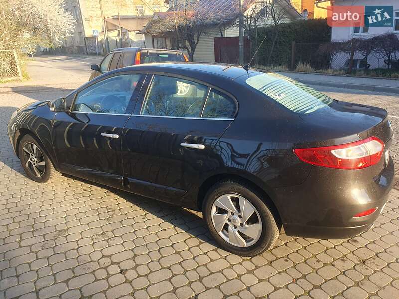 Седан Renault Fluence 2012 в Дрогобичі
