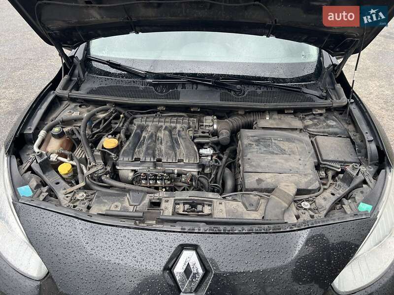 Седан Renault Fluence 2011 в Днепре