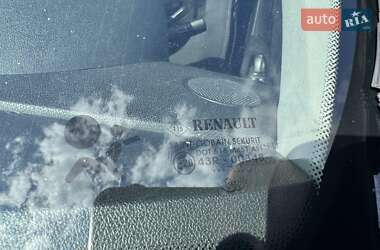 Седан Renault Fluence 2013 в 