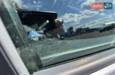 Седан Renault Fluence 2013 в 