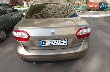 Седан Renault Fluence 2011 в 