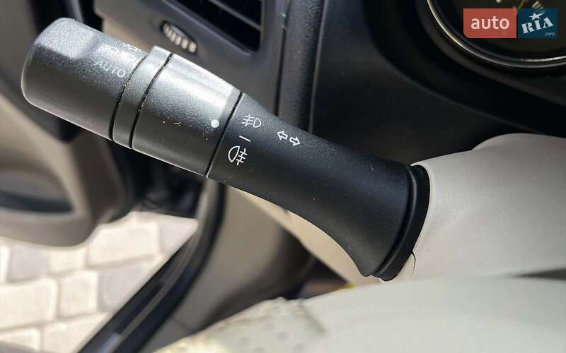 Седан Renault Fluence 2010 в Мукачево фото 15 Седан Renault Fluence 2010 в Мукачево