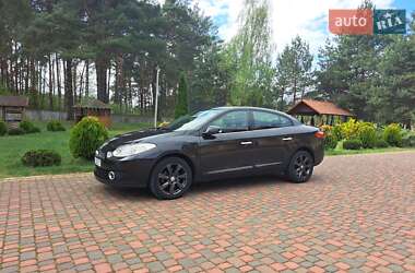 Седан Renault Fluence 2012 в 