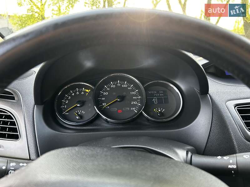 Седан Renault Fluence 2011 в Борисполі