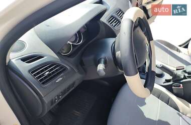 Седан Renault Fluence 2013 в 
