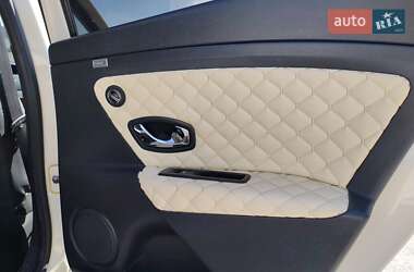 Седан Renault Fluence 2013 в 