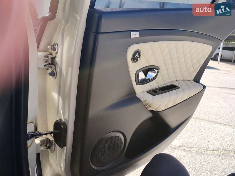 Седан Renault Fluence 2013 в Бердичеві