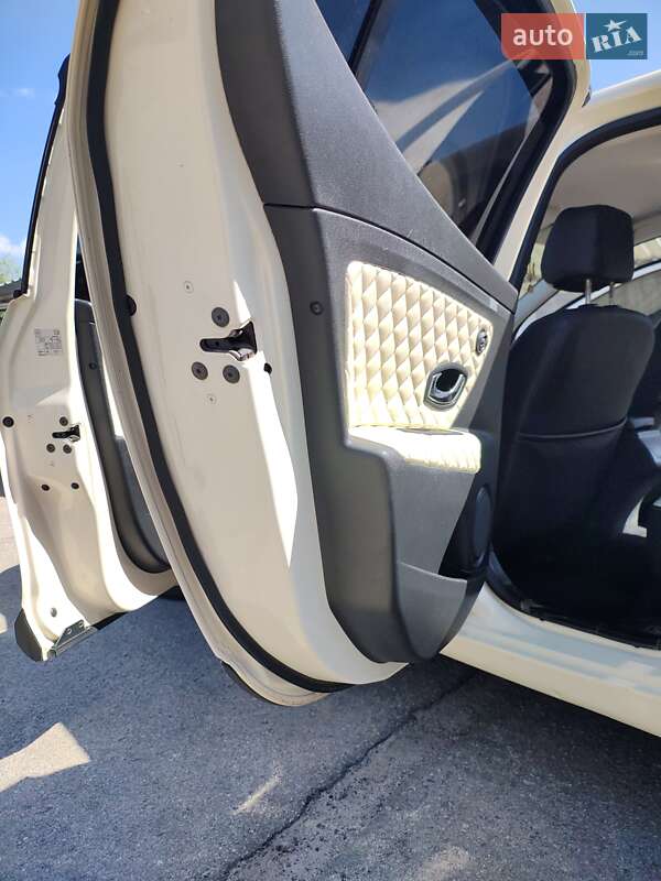 Седан Renault Fluence 2013 в Бердичеві