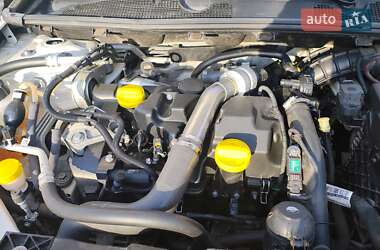 Седан Renault Fluence 2013 в 
