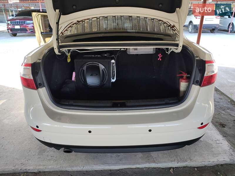 Седан Renault Fluence 2013 в Бердичеві