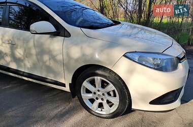 Седан Renault Fluence 2013 в 