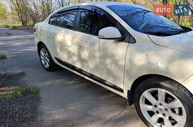 Седан Renault Fluence 2013 в 