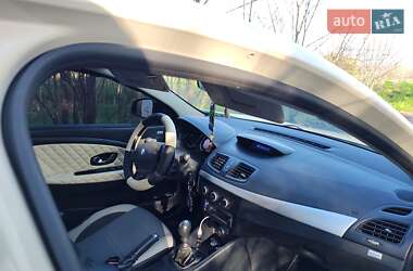 Седан Renault Fluence 2013 в 