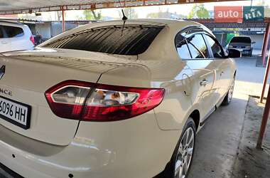 Седан Renault Fluence 2013 в 