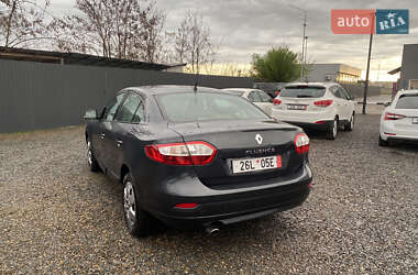 Седан Renault Fluence 2012 в 