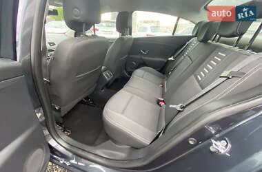 Седан Renault Fluence 2012 в 