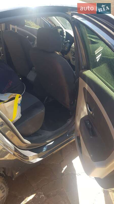 Седан Renault Fluence 2012 в Харькове фото 12 Седан Renault Fluence 2012 в Харькове