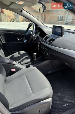 Седан Renault Fluence 2012 в 