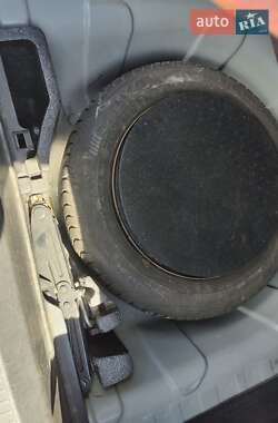 Седан Renault Fluence 2011 в 
