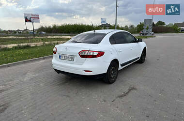 Седан Renault Fluence 2012 в 