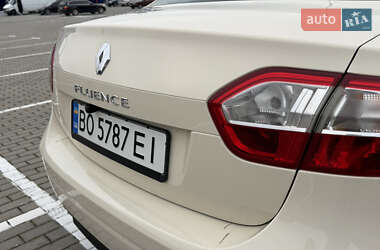 Седан Renault Fluence 2013 в 
