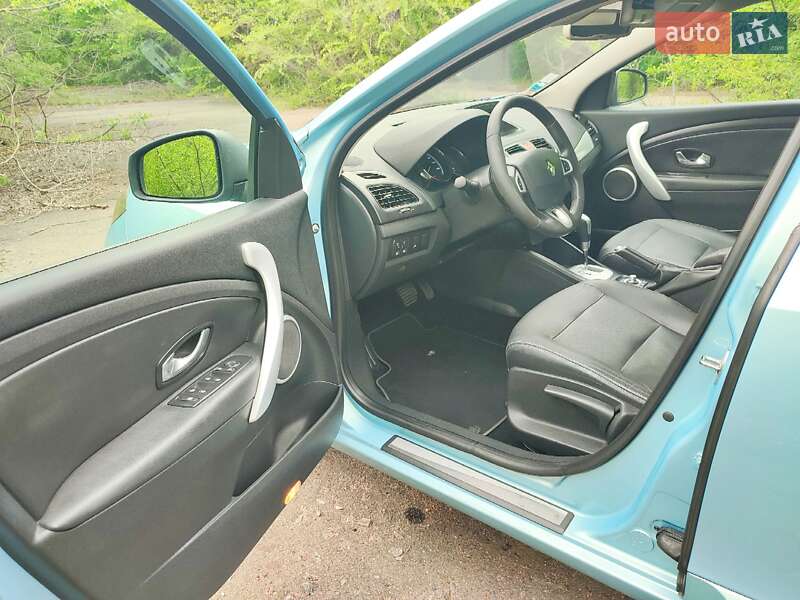 Седан Renault Fluence 2011 в Золотоноше