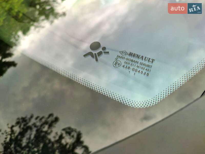 Седан Renault Fluence 2011 в Золотоноше