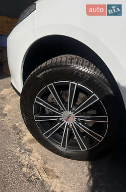 Седан Renault Fluence 2012 в 