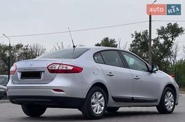 Седан Renault Fluence 2013 в 