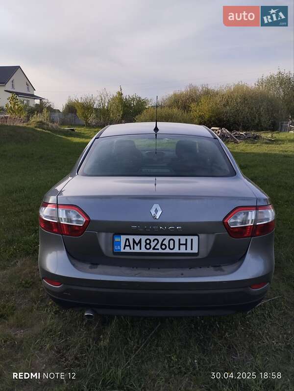 Седан Renault Fluence 2010 в Житомире