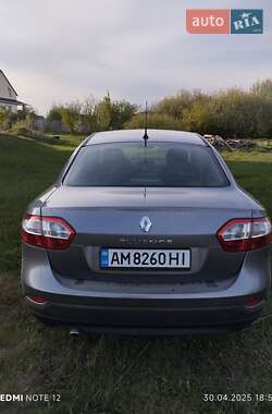 Седан Renault Fluence 2010 в 