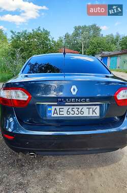 Седан Renault Fluence 2012 в 
